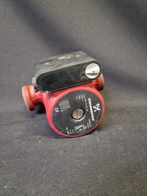 Grundfos UPS 32-80 180mm Heizungspumpe Gebraucht Garantie Pumpe