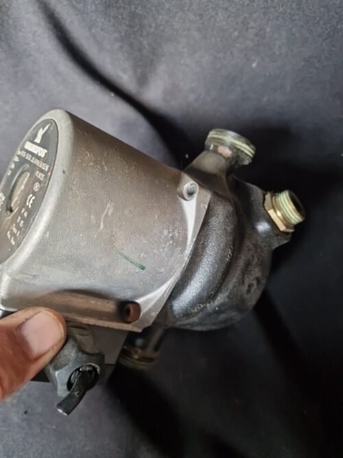 Junkers Pumpe  ZSR ZWR  UPS15-35/50 Heizungspumpe 18 24 8717204216 – Bild 4