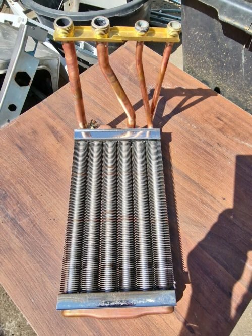 Junkers Wärmetauscher, Wärmeblock, Art-Nr. 87154061440 ZWR18-3 /-4 Garantie – Bild 2