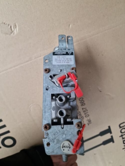 Junkers Gasarmatur / Gaskombiregler CE 425 8747003301 ZWR Gruppe B 60mbar – Bild 3