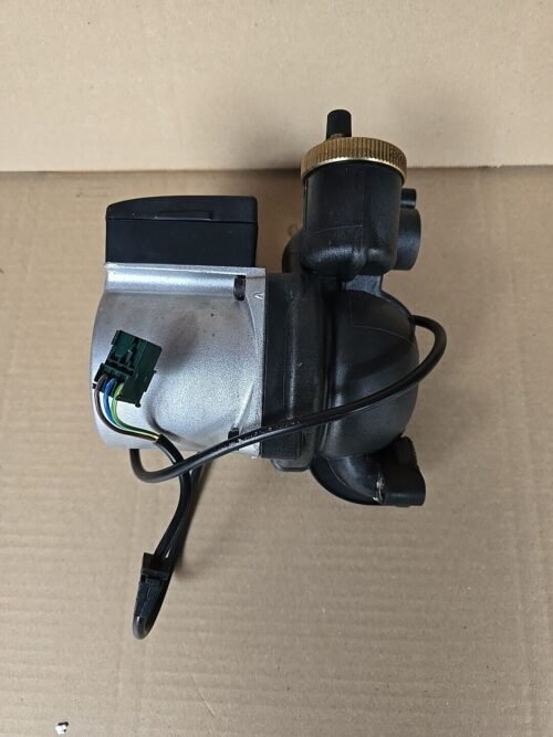 Heizungspumpe Vaillant VP5/2 VC/VCW 194 204 220V 160940 – Bild 2