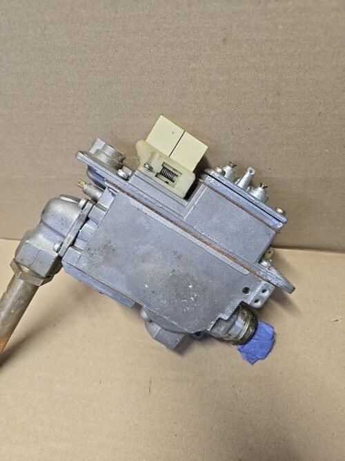 Junkers Gasarmatur / Gaskombiregler CE 424 8747003009 – Bild 2