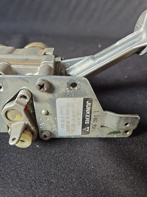 Junkers Gasarmatur / Gaskombiregler CE 425 8747003306  Gruppe B 60mbar – Bild 2