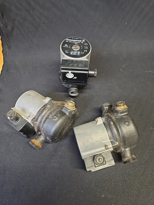 Junkers Pumpe  ZSR ZWR  UPS15-35/50 Heizungspumpe 18 24 8717204216 – Bild 4