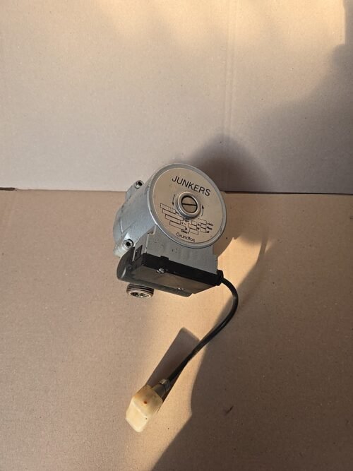Junkers Grundfos UP 20-50 Pumpe/Umwälzpumpe Heizung ZR ZSR